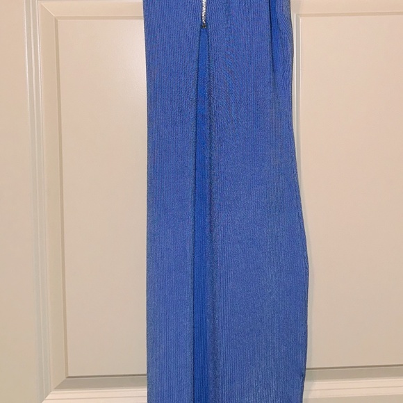 Marciano by Guess Blue Maxi Body Tight Dress - Picture 2 of 2